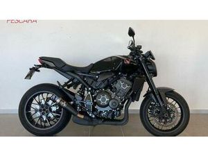 VENDO HONDA CB 1000 R BLACK EDITION (2021 - 25) USATA A PESCARA (CODICE 9876333) - MOTO.IT