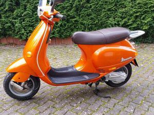 VESPA ET4 125, NUR 1.400 KM, SELTENE GELEGENHEIT