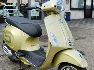 VESPA PRIMAVERA 50 4T E5 75 JAHRE SONDEREDITION (25KM/H)