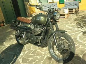 TRIUMPH SCRAMBLER EFI VERDE