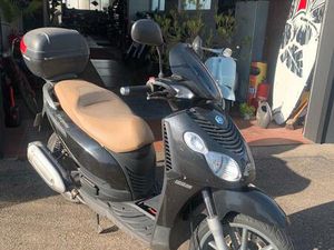 PIAGGIO CARNABY 125