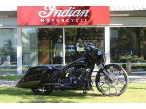 ② HARLEY-DAVIDSON STREET GLIDE FLHX STREET GLIDE SPECIAL