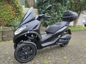 PIAGGIO MP3 300