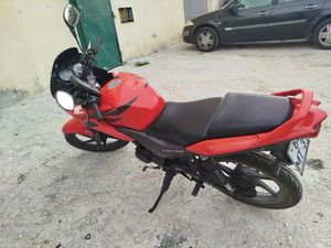 CBF 125 FUNCIONANDO PERFEITAMENTE LISBOA