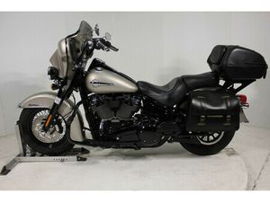 2018 SOFTAIL® HERITAGE CLASSIC