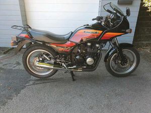 KAWASAKI KZ 550 B, TÜV NEU. BJ. 1986