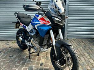 MOTO GUZZI STELVIO DUECENTO TRIBUTO E5+