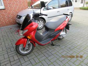 MOTORROLLER SUZUKI UC 125