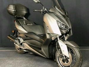 YAMAHA X MAX 125