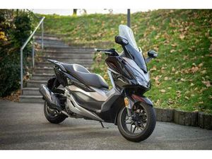 HONDA FORZA 300 ROLLER SCOOTER MAXISCOOTER