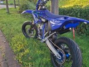 YZ 125