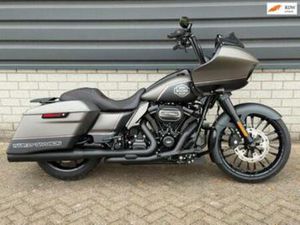 HARLEY DAVIDSON FLTRXS ROAD GLIDE SPECIAL 131CI STAGE 4 SE ( — MOTOREN | HARLEY-DAVIDSON — MARKTPLAATS