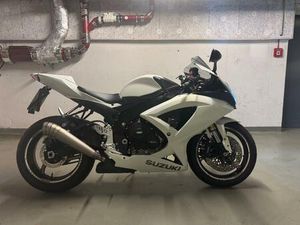 SUZUKI GSX-R 600 YOSHIMURA EDITION