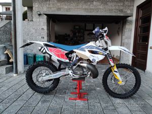 HUSQVARNA TE 300 2015