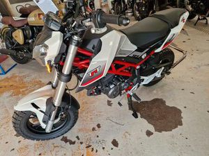 BENELLI TNT 125 SONDERUMBAU