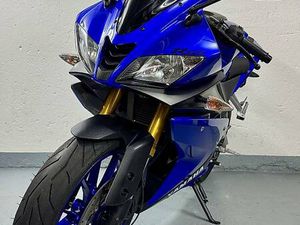 YAMAHA YZF R125 ABS, FRISCH AB MFK CANTON ZURICH -