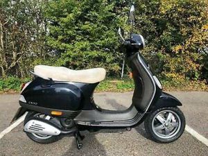 PIAGGIO VESPA LX 50 CANTON BERNE -