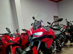 DUCATI MULTISTRADA V2 S MODEL YEAR 2025 KM 6500 UN