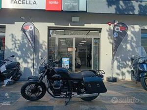MOTO GUZZI V7 II STONE 750 2015