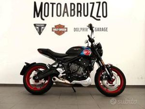 TRIUMPH TRIDENT 660 TRIPLE TRIBUTE EDITION