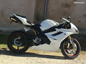 TRIUMPH DAYTONA