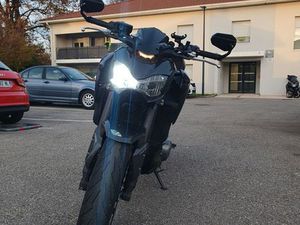 KAWASAKI Z900 2018 – 19 500 KM – CADRE NEUF 2024 – RABAISSÉE – TRÈS BON ÉTAT