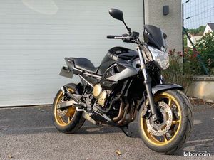 YAMAHA XJ6