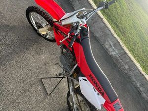 HONDA 85 CR 2005 QUASI NEUVE