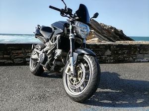 APRILIA SHIVER 750