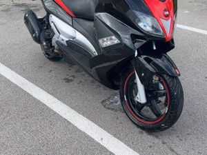 APRILIA 125 SR MAX