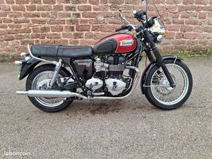 TRIUMPH BONNEVILLE T100 865