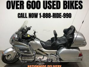 2007 HONDA® GOLD WING® AUDIO / COMFORT / NAVI