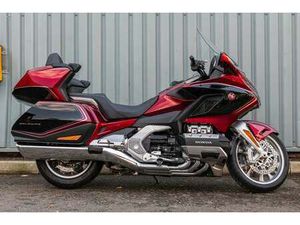 USED HONDA GL1800 GOLD WING TOUR DCT FOR SALE IN EDINBURGH