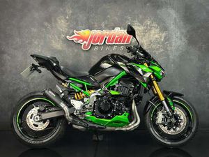 USED KAWASAKI Z900 900 SE SUPERNAKED FOR SALE IN LEEDS