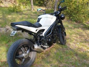 TRIUMPH SPEED TRIPLE 2006