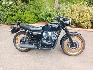 KAWASAKI W800 ÉDITION SPÉCIALE OR
