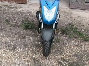 A VENDRE SCOOTER