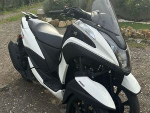 YAMAHA TRICITY 125