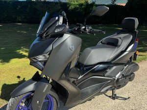 YAMAHA XMAX 125 2024