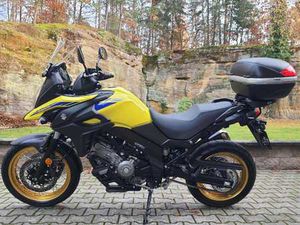SUZUKI DL 650 V-STROM XT ABS - SUPER STAV + 16 000 KM