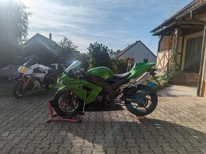 KAWASAKI NINJA ZX10R