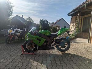 KAWASAKI ZX10R