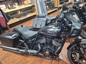 2025 INDIAN SPORT CHIEF RT BLACK SMOKE