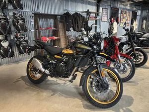 2026 ROYAL ENFIELD MOTORS HIMALAYAN 450