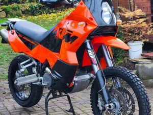 KTM 950 ADVENTURE S