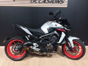 YAMAHA MT-09 2020 850 CM3 | MOTO ROADSTER | 29 515 KM | GRIS | 22100 QUEVERT