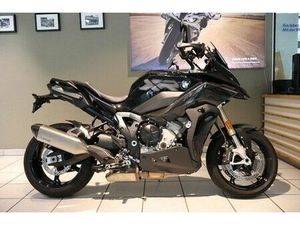 BMW S1000XR MIT TIEFERLEGUNG, CARBON & FRÄSTEILE