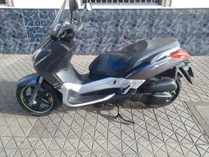 YAMAHA - X MAX 125