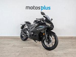 YAMAHA - YZF-R3