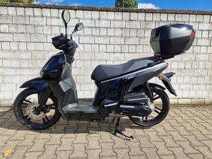 PEUGEOT TWEET 50 4T SCHWARZ - NEUES MODELL INCL. TOP CASE